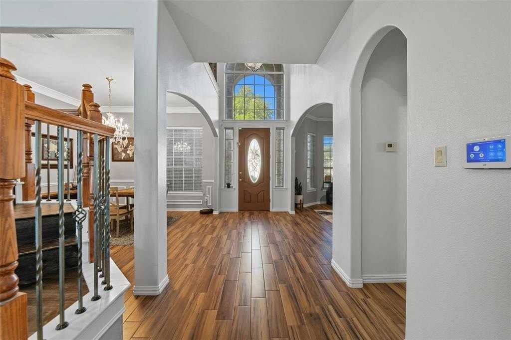 3116 Creek Haven Dr - Photo 4 of 38