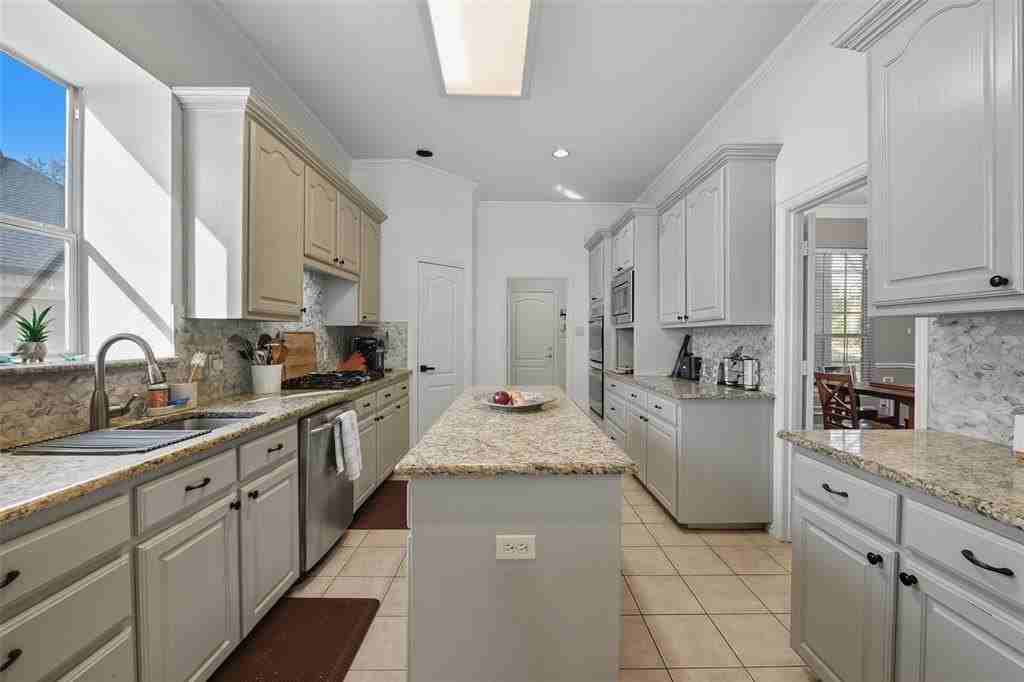 3116 Creek Haven Dr - Photo 6 of 38