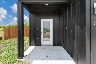 588 Highview Ct - Photo 1 of 1
