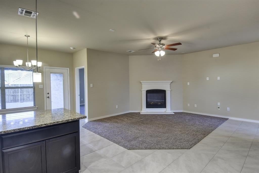 10016 Kemah Pl - Photo 4 of 30