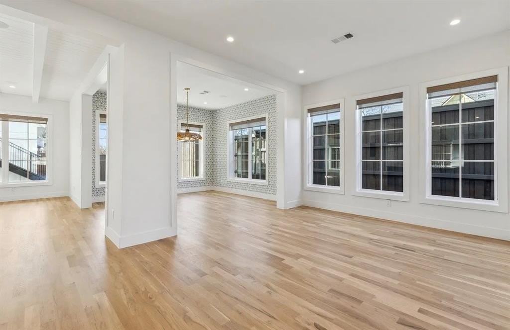 5800 Goodwin Ave - Photo 5 of 39