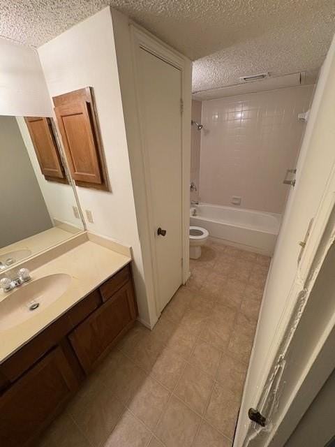 8109 Skillman St #2018 - Photo 5 of 7