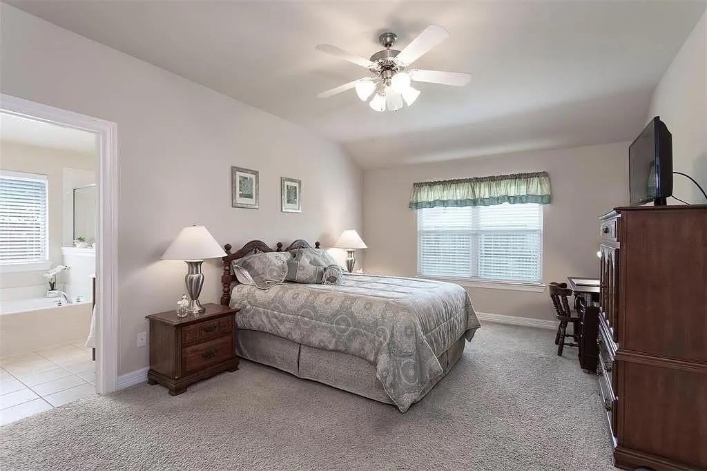 1524 Toucan Dr - Photo 6 of 10