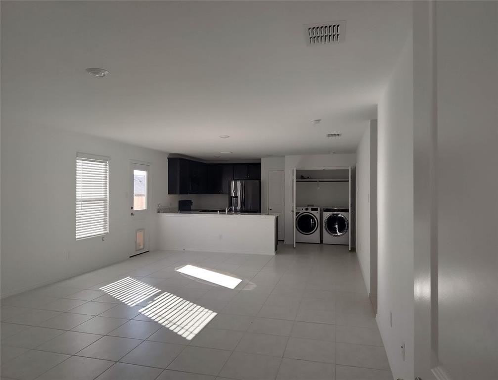 5724 Rockrose Ln - Photo 4 of 17