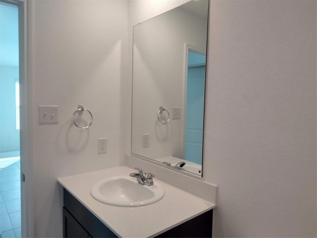 5724 Rockrose Ln - Photo 6 of 17