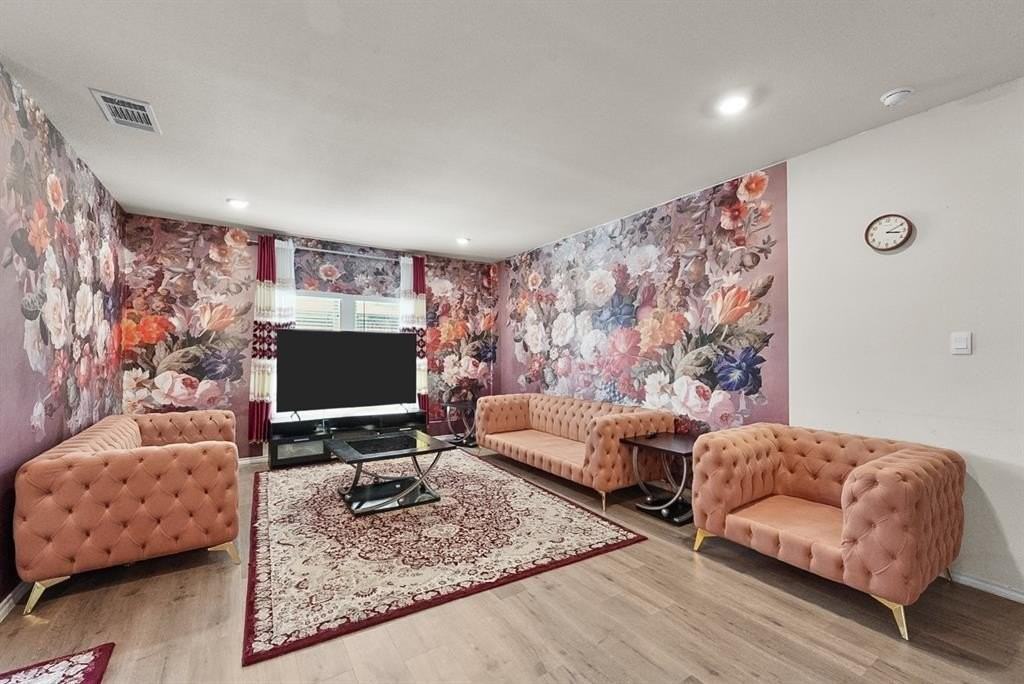 205 Fieldtrail Ln - Photo 3 of 19