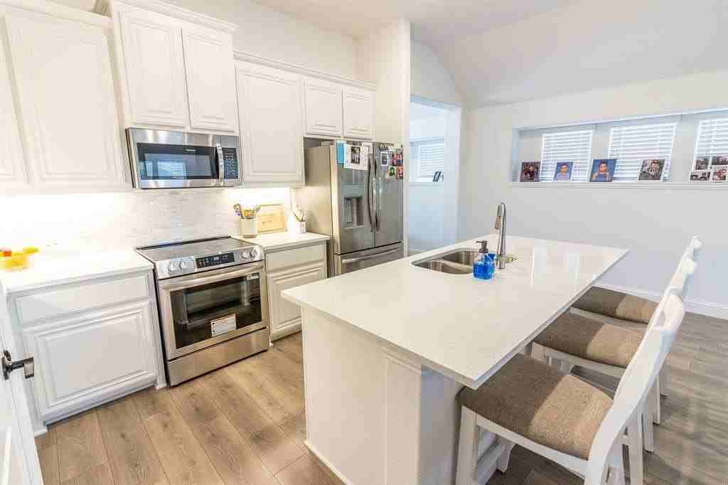 3743 Brookgreen Ln - Photo 4 of 17