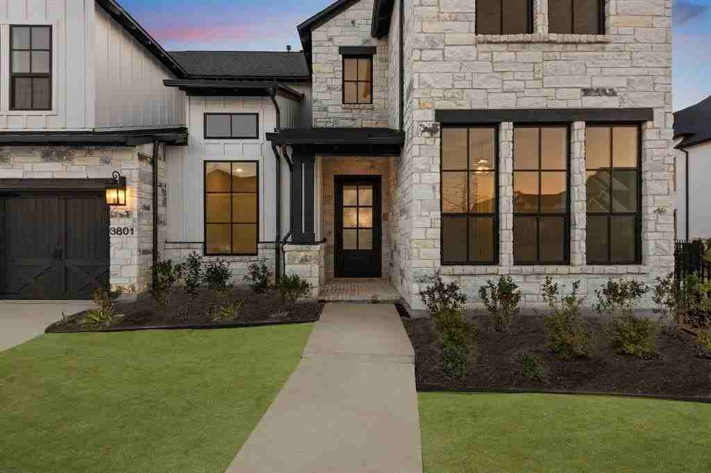 3801 Lacefield Dr - Photo 5 of 40