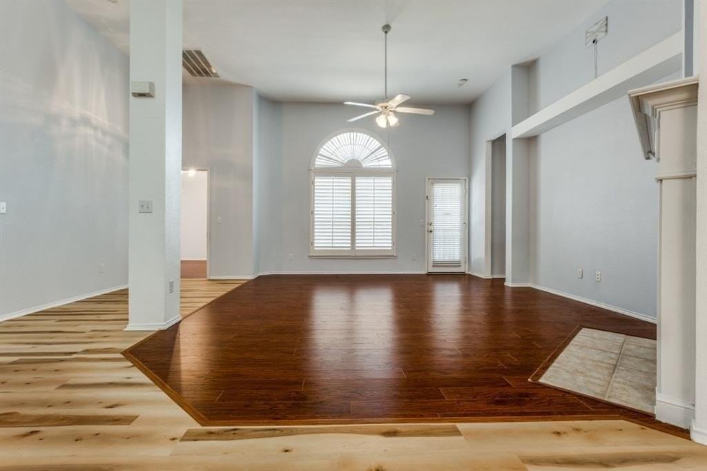 4316 Sahara Ln - Photo 3 of 12