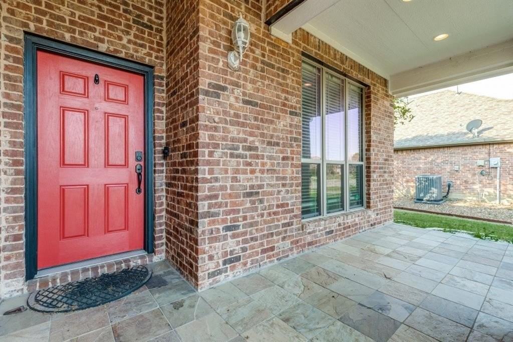 2472 Deerwood Dr - Photo 5 of 27