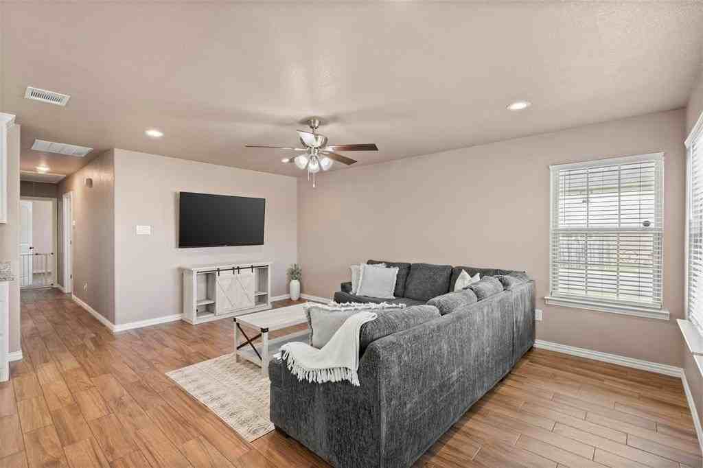 300 Lipscomb St - Photo 4 of 22