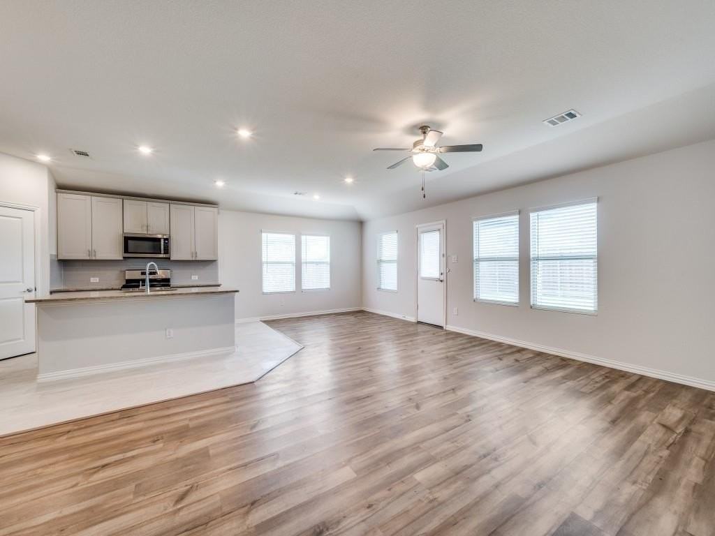 1617 Gold Mine Trl - Photo 4 of 27