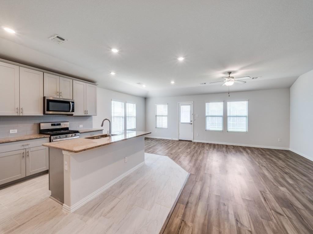 1617 Gold Mine Trl - Photo 6 of 27