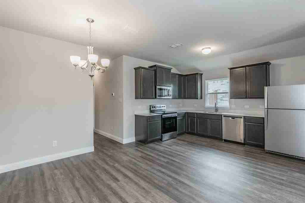 4610 Sausalito Dr - Photo 6 of 17