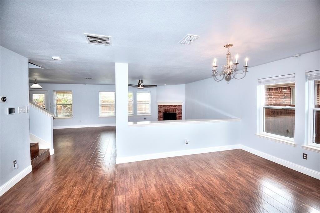 3913 Plymouth Dr - Photo 7 of 36