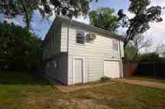 407 S Bois D Arc St - Photo 1 of 1
