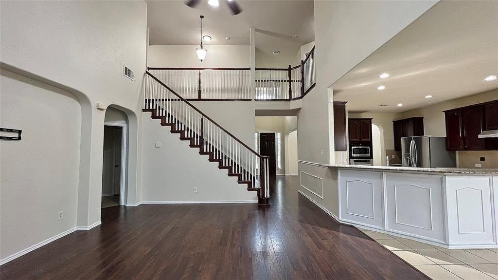 10213 Crawford Farms Dr - Photo 4 of 31