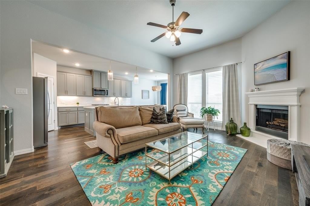 3004 Comal Dr - Photo 7 of 25