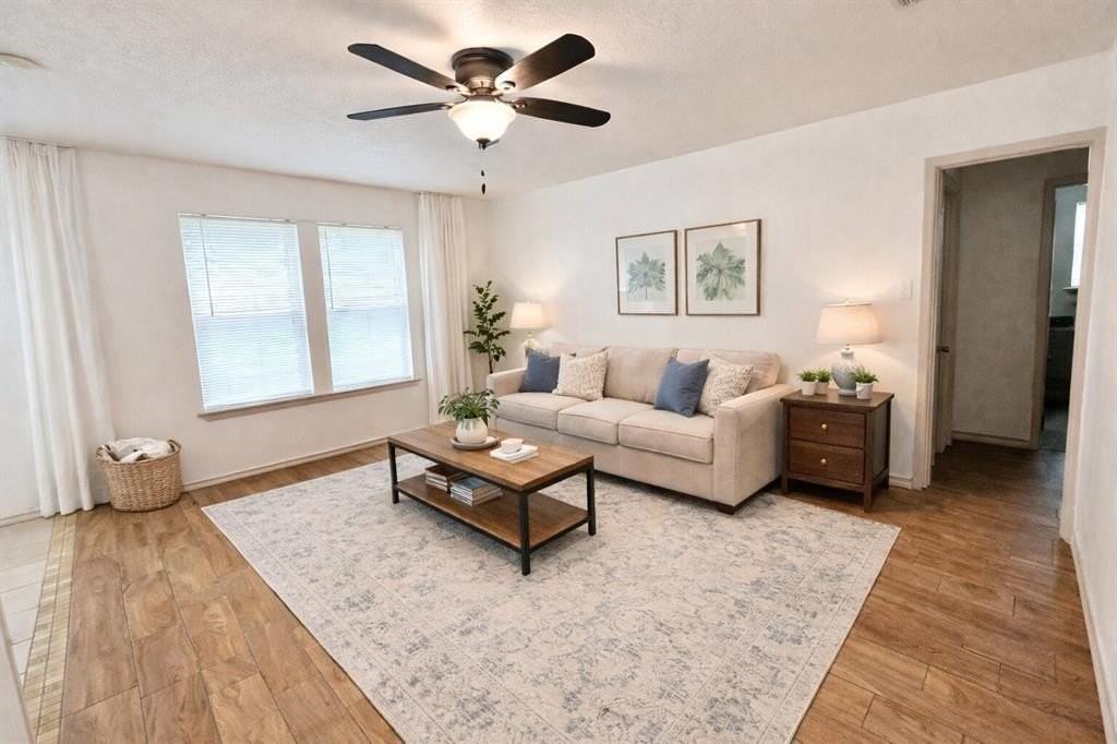 1105 Springdale Rd - Photo 2 of 18