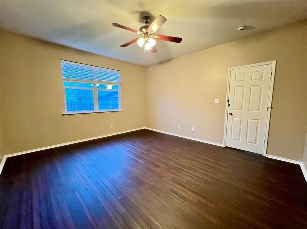 2817 San Felipe Dr - Photo 4 of 10