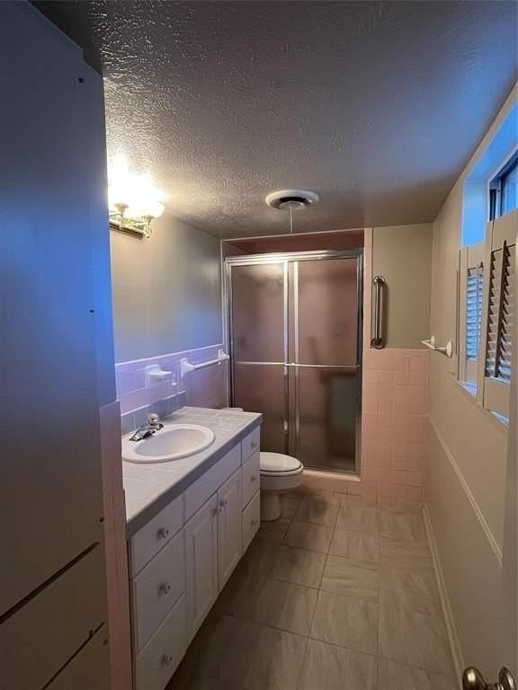 1302 Cherokee Dr - Photo 7 of 20