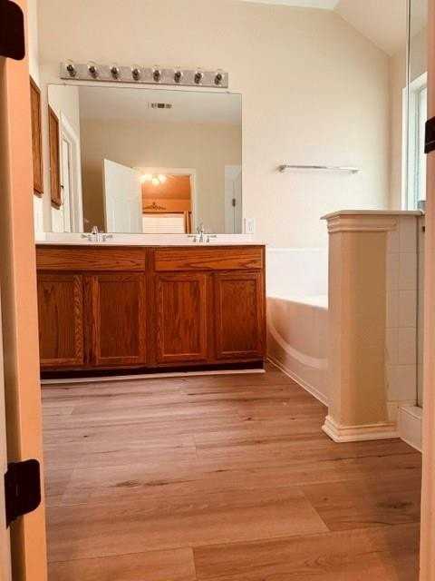 2409 Monroe Dr - Photo 7 of 11