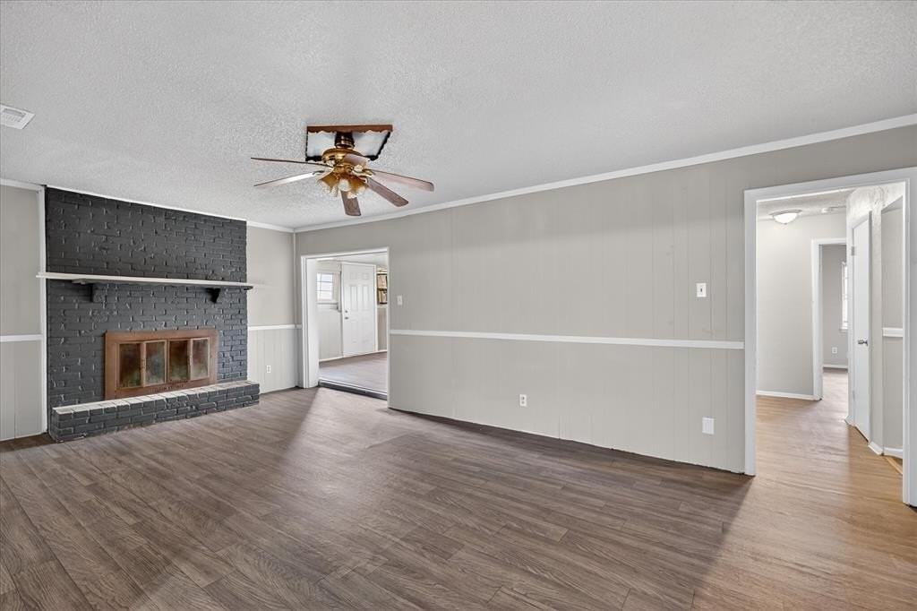 10517 Castlerock Dr - Photo 3 of 20