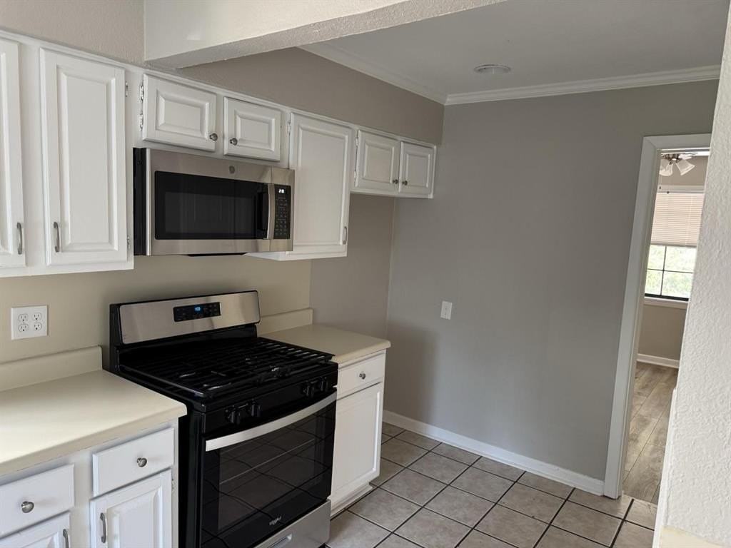 8427 Ridgelea St - Photo 5 of 17