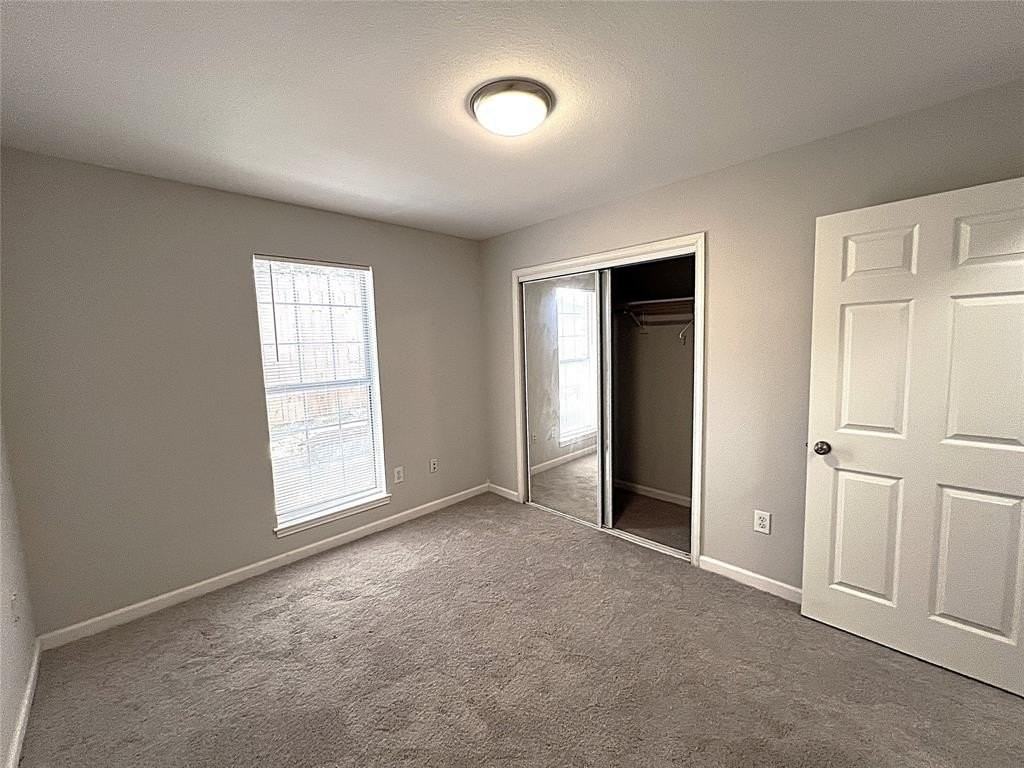 902 Mack Pl - Photo 6 of 11