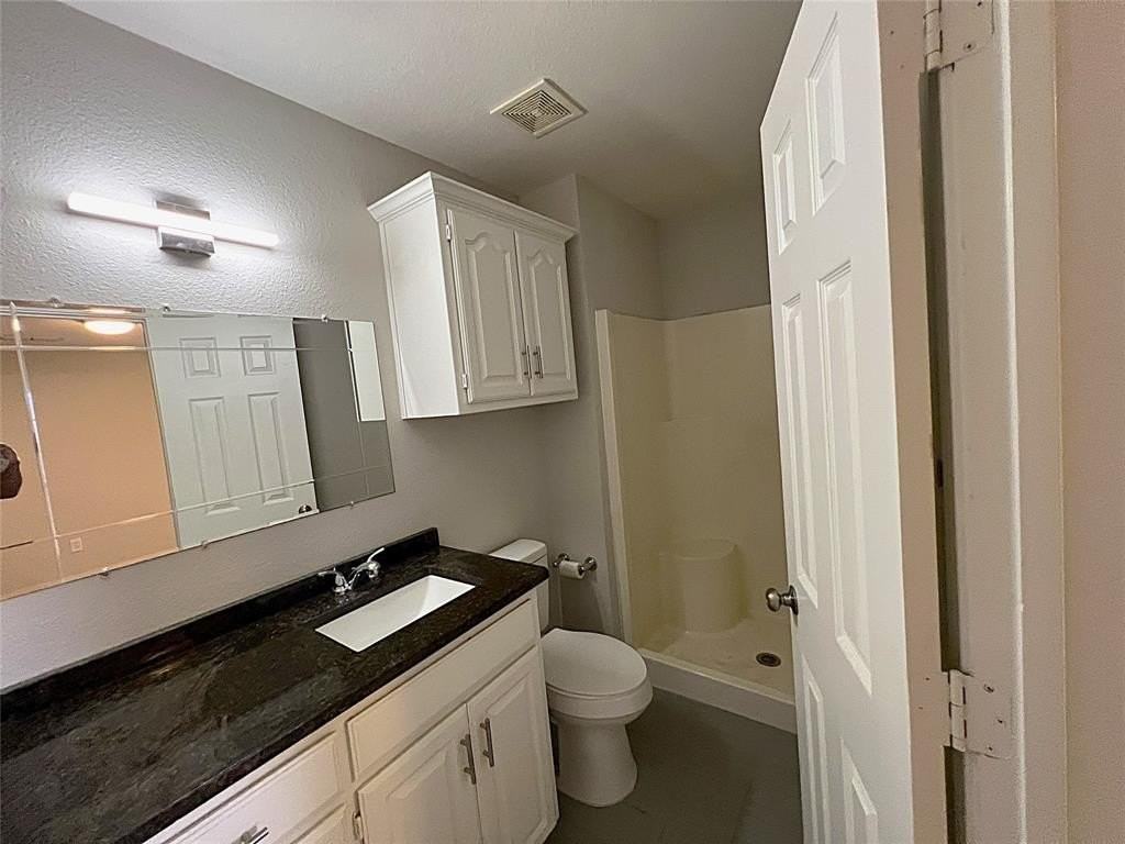 902 Mack Pl - Photo 7 of 11