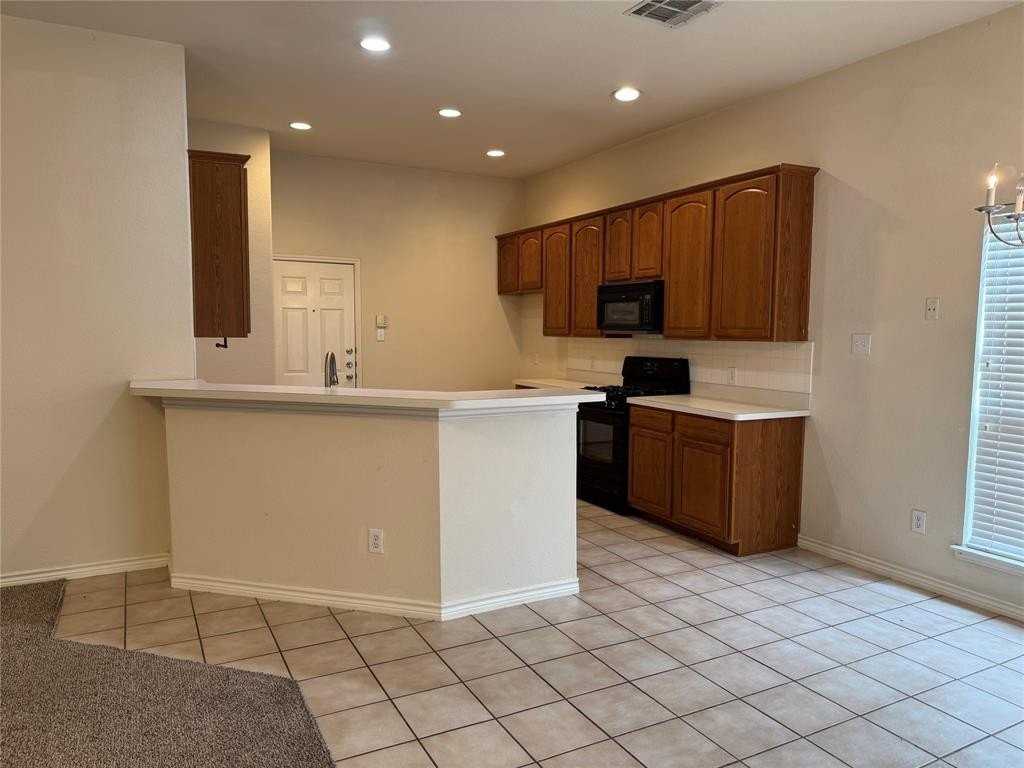 9417 Timber Wagon Dr - Photo 5 of 14