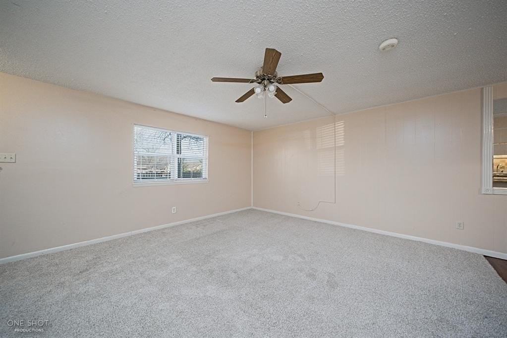 4613 N 2nd St - Photo 5 of 33