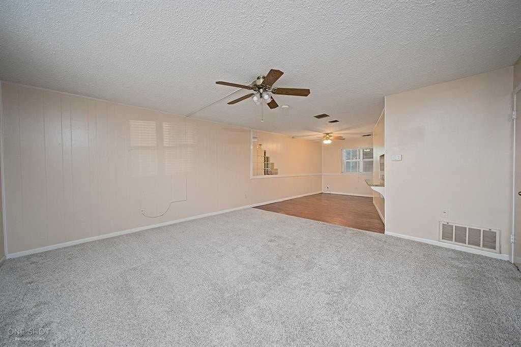 4613 N 2nd St - Photo 7 of 33