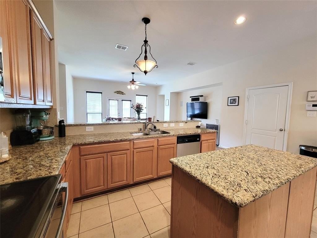 4805 Prairie Aster Dr - Photo 5 of 8