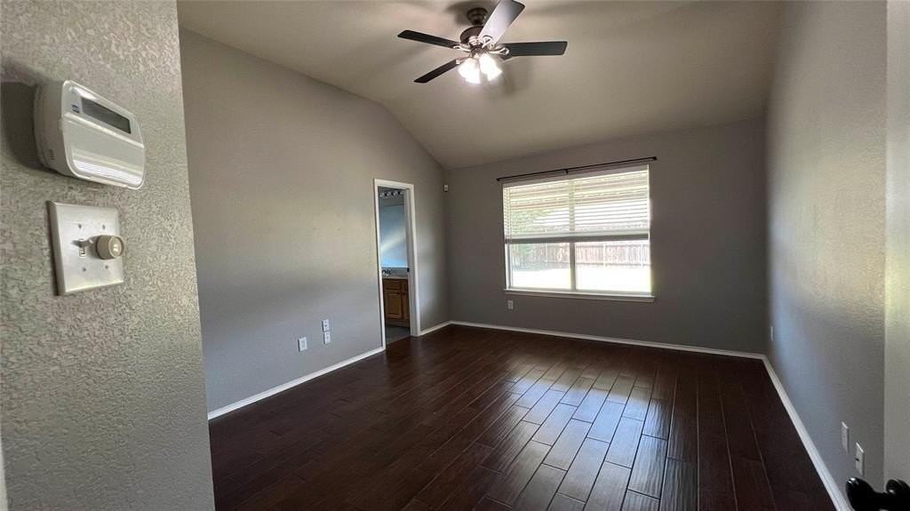 7521 Danridge Rd - Photo 7 of 21