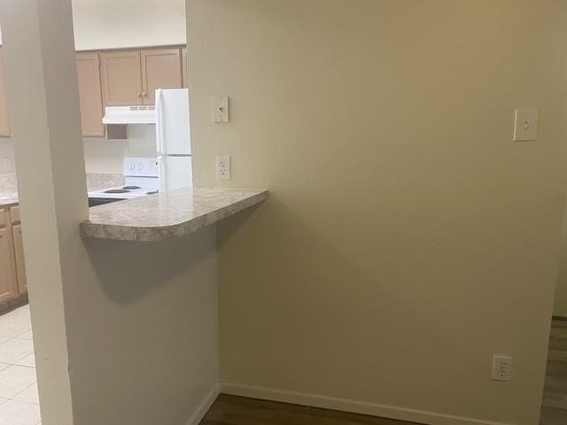 2826 Wimbledon Ct #D - Photo 7 of 19