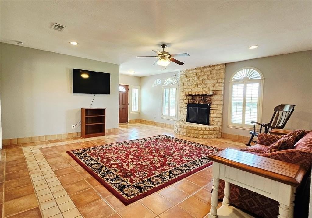 5075 S Fm 5 - Photo 6 of 24