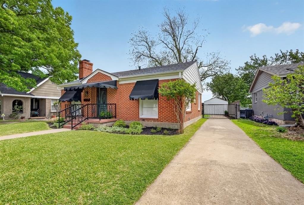 3021 Ryan Place Dr - Photo 2 of 32