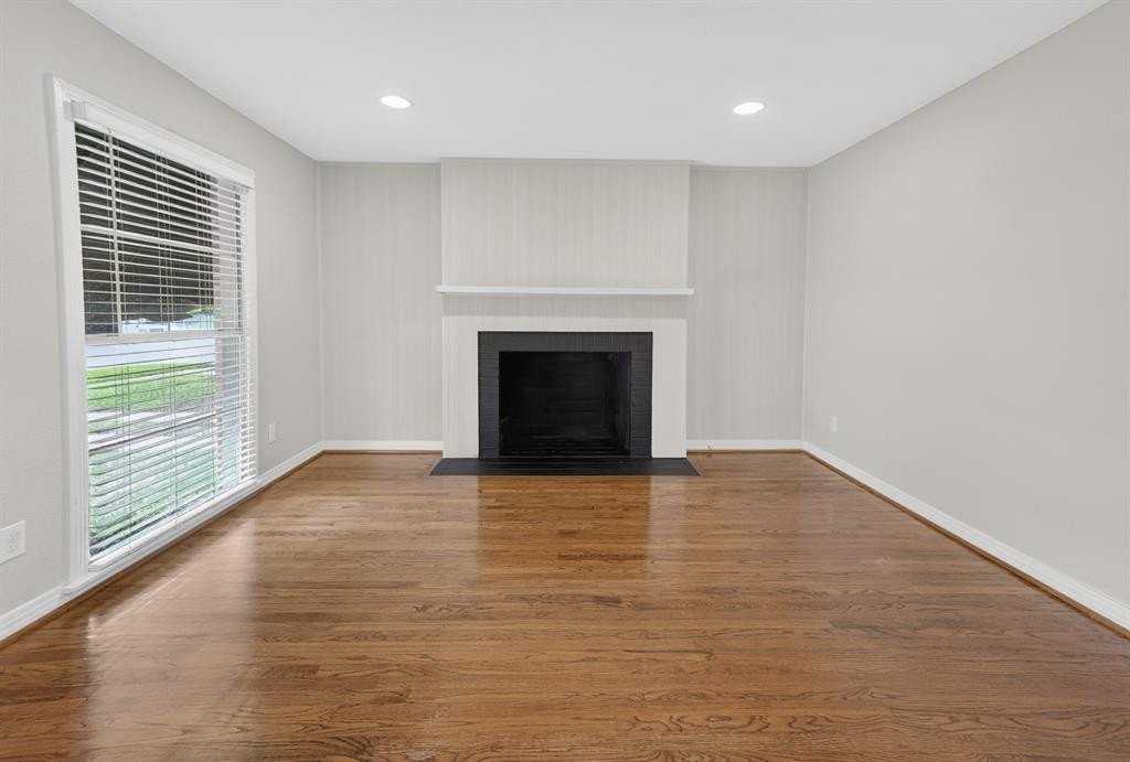 3021 Ryan Place Dr - Photo 5 of 32