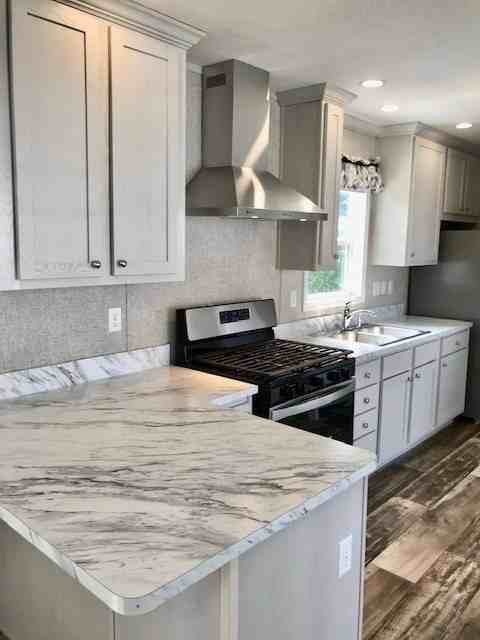 121 Fernald Dr - Photo 5 of 21