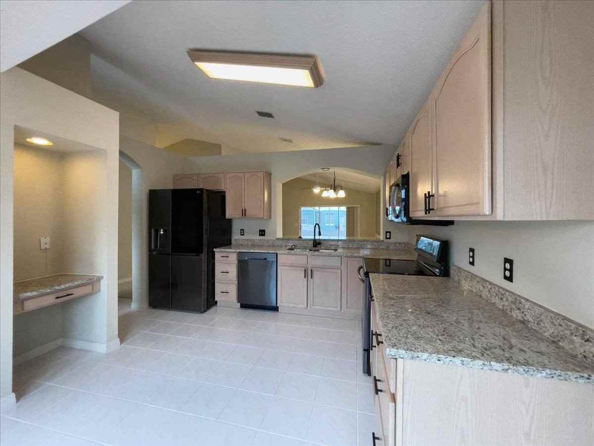 218 Landford Park Dr. - Photo 3 of 14