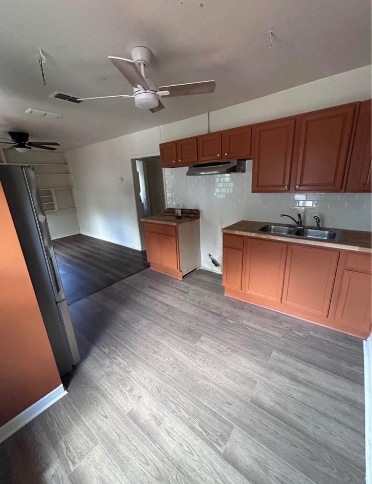 5731 Mitchell Ct - Photo 4 of 27