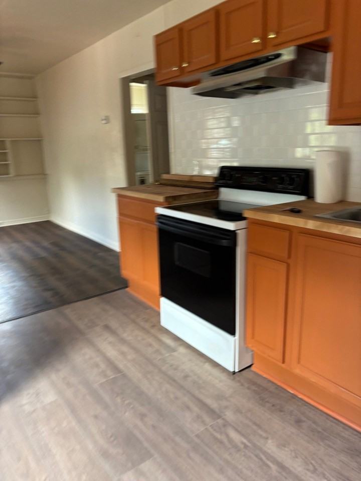 5731 Mitchell Ct - Photo 5 of 27