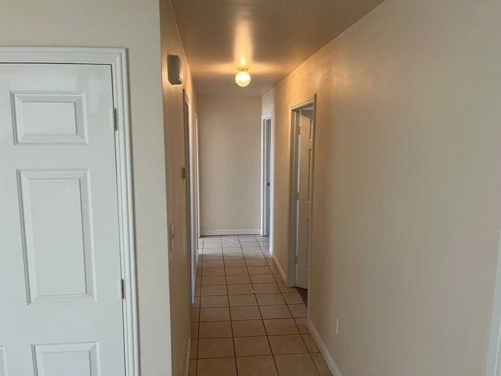 104 Blue Dr - Photo 5 of 10