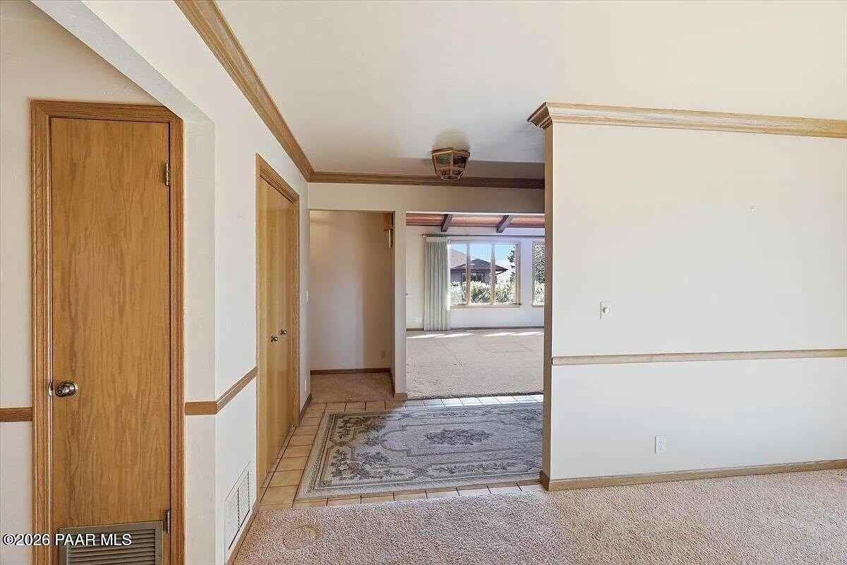 235 Solar Heights Ter - Photo 5 of 23