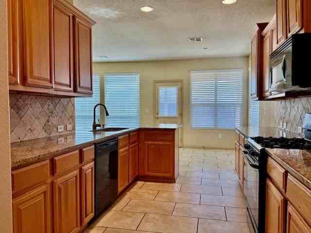 6507 Hall Of Fame Blvd - Photo 7 of 25