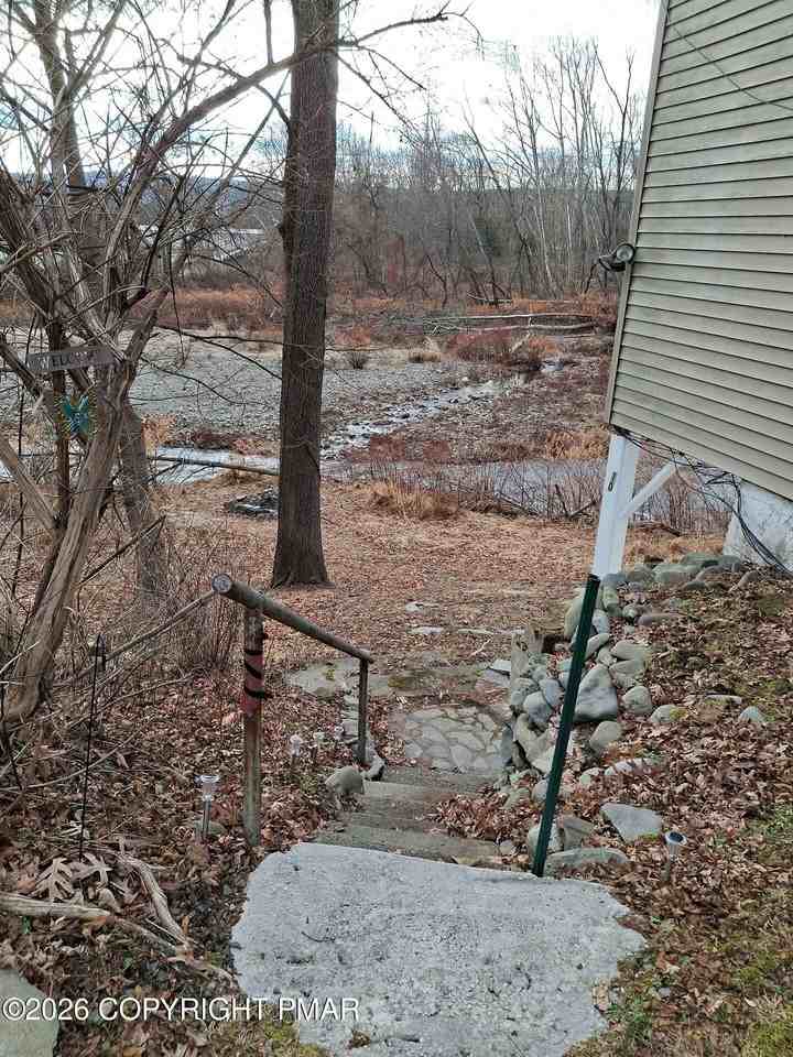 116 Knight St #1 - Photo 2 of 8