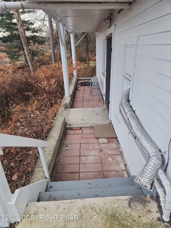 116 Knight St #1 - Photo 3 of 8