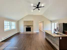 featured image of 867 Underwood Rd W