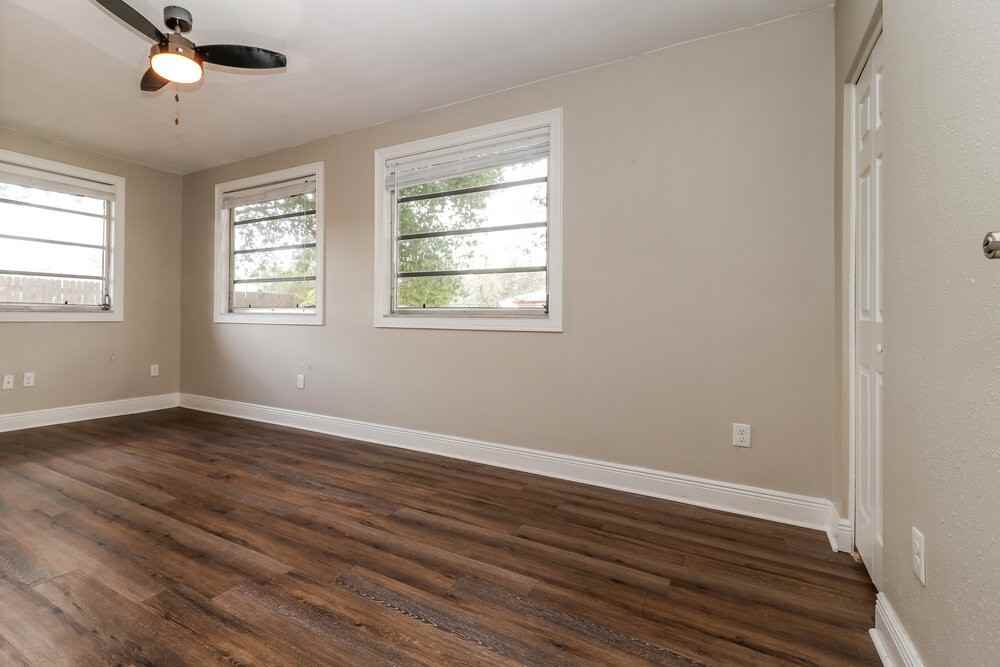 4459 Springwood Rd - Photo 4 of 25